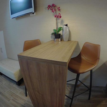 M48 Apartments Belgrado Kamer foto