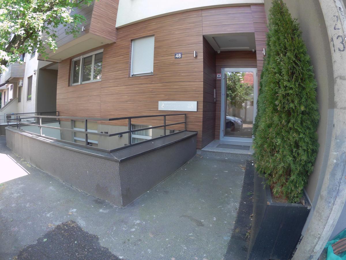 M48 Apartments Belgrado Buitenkant foto